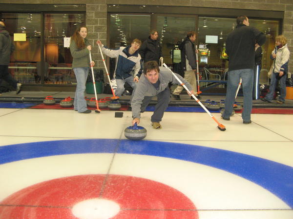 Curling in Nepean.
