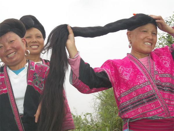 Hair ceremony of the Yao women