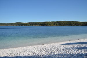Křišťálově čisté jezero McKenzie