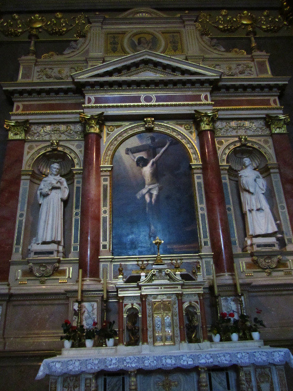 Altar Sf Stefan 2