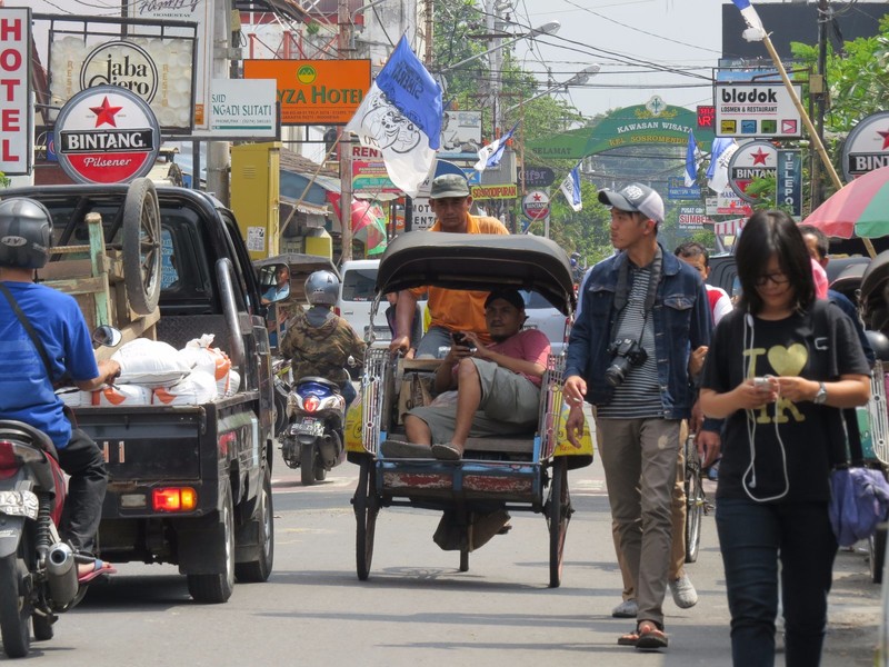 The busy side streets of Yogyakarta