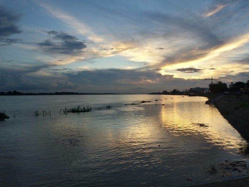 Sunset over Vientianne