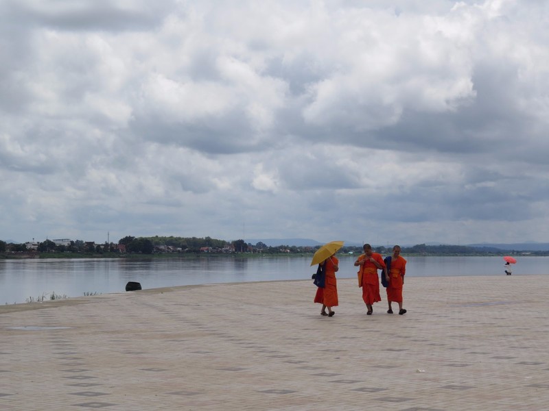 Novices enjoying a stroll along the promenade