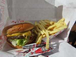 The ultimate fast food Burger (in and out Burger)