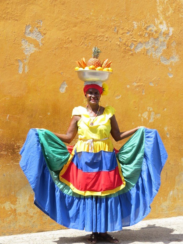 Traditional dress of a 'Palenque' fruit seller
