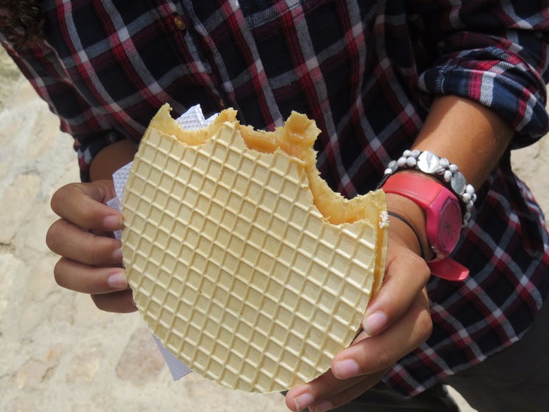 Sampling a wafer with the sweet arequipe inside