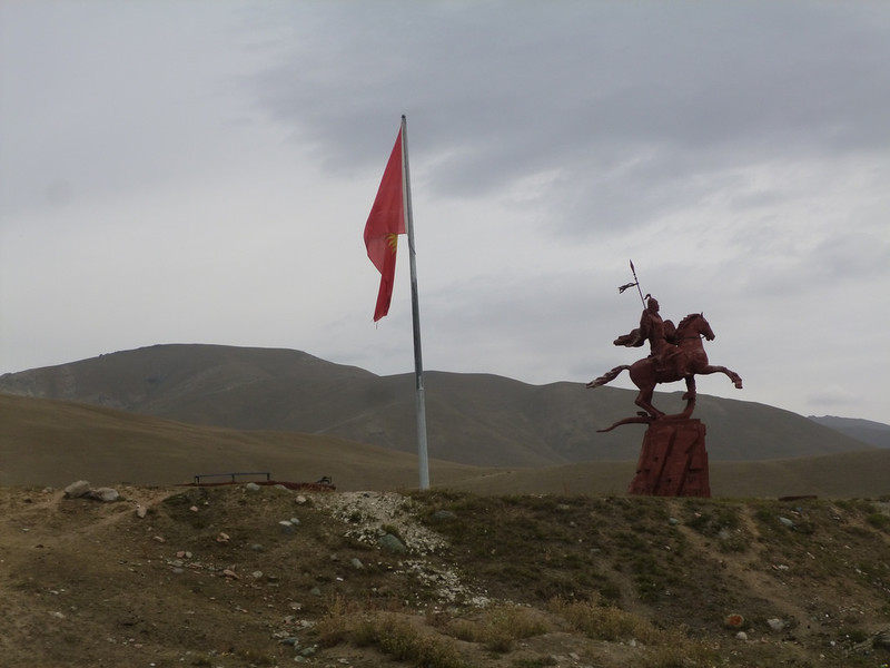 ماناس قهرمان افسانه ای قرقیزستان 
