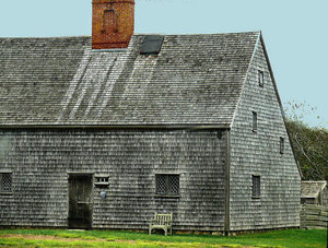 Jethro Coffin house 1685, the oldest one on the island.