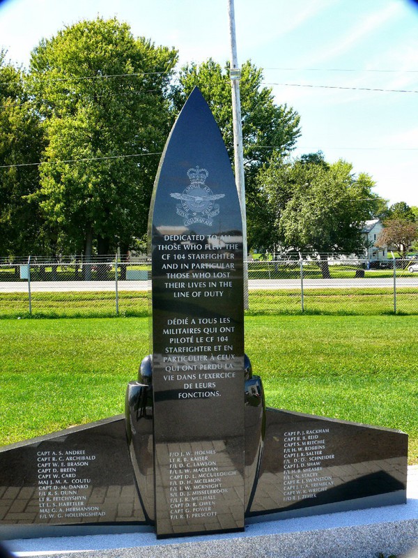 CF-104 ''Starfighter'' pilots memorial