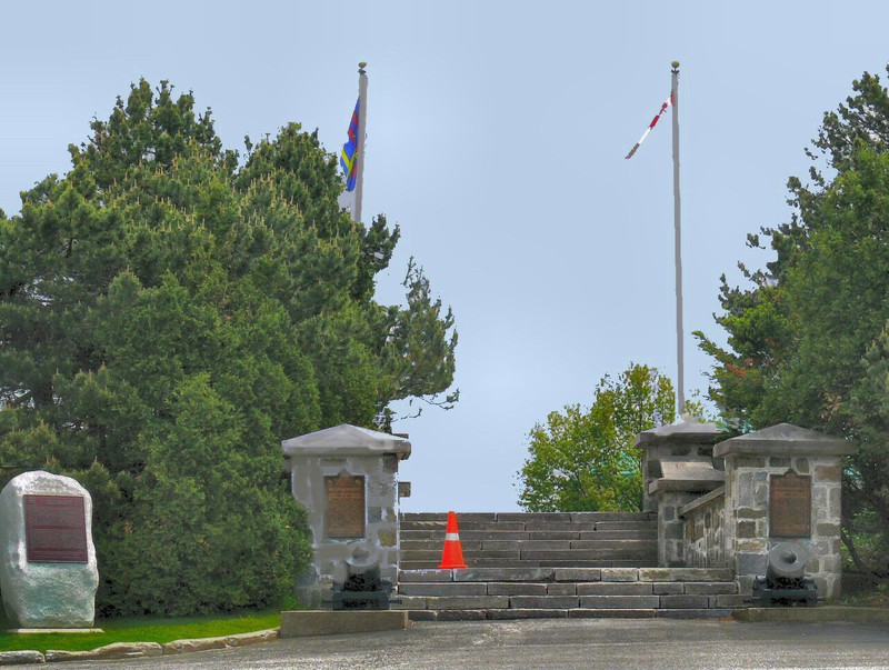 entrance to the parade square where the Royal Vingt-Deuxième Régiment (R22eR), known in English as the “Van Doos” performs the Changing of the Guard.