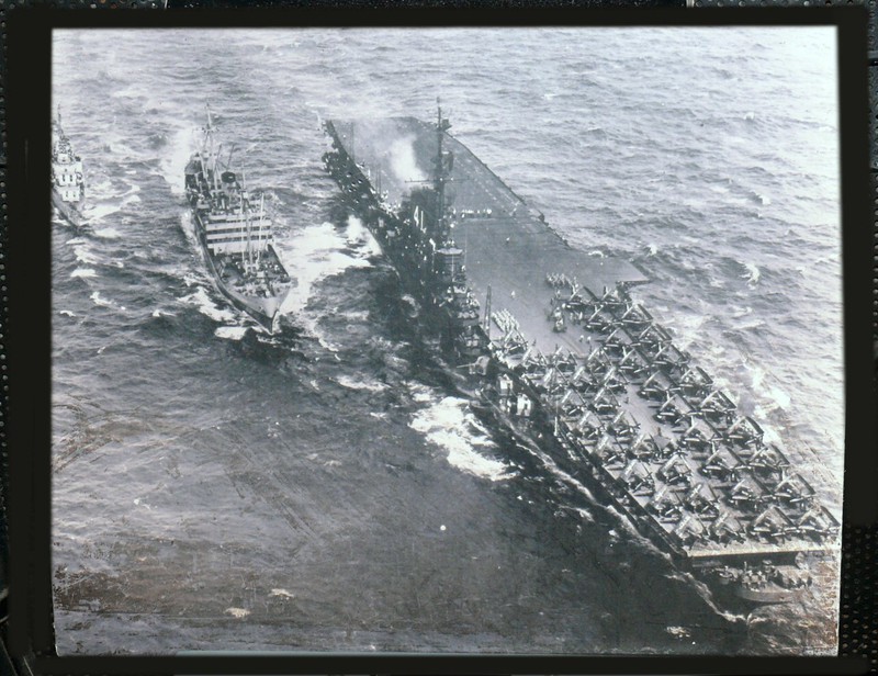 Midway in 1945 with its original straight fore-and-aft flight deck