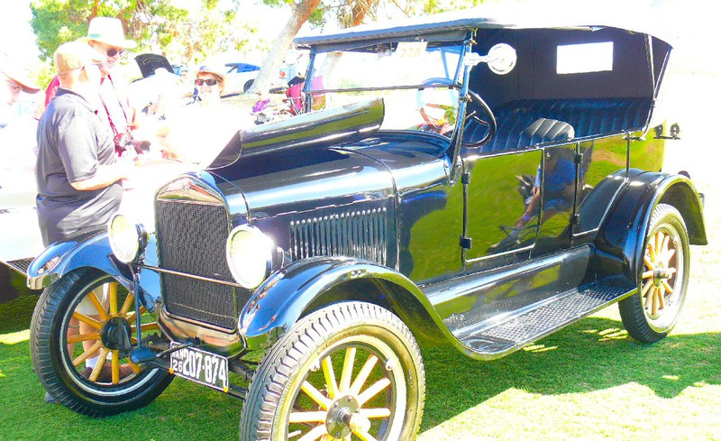 1926 Ford Model T 'flivver' polished to perfection