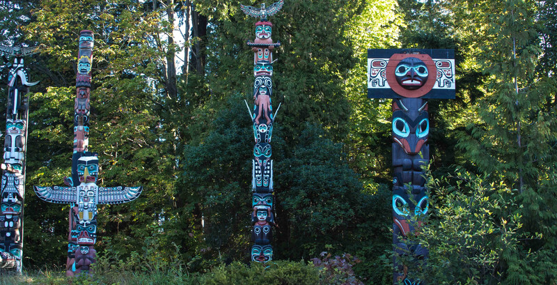 Stanley Park totems, Vancouver