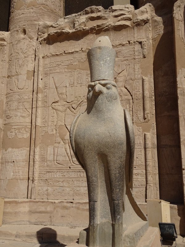 Horus, le Dieu Protecteur (on repassera)