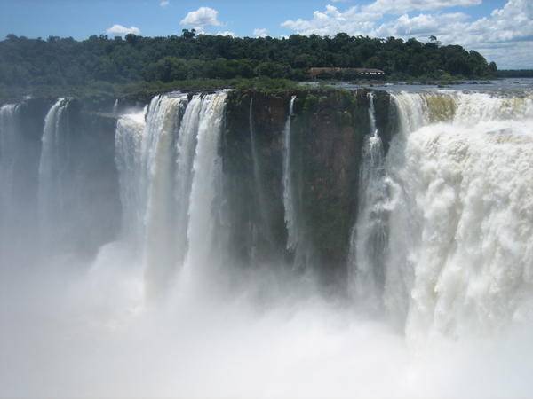wow - argentinian falls
