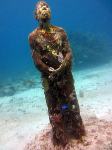 Man On Fire sculpture - diving off Isla Mujeres