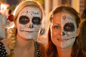 Kate and Bex getting involved in the Day of the Dead celebrations in Merida