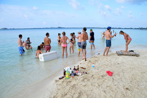 Daytime party at Water Caye