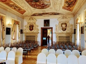 The concert room at the Palace