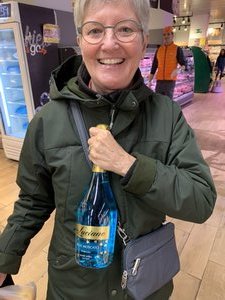 Cathy found her Blue Wine!