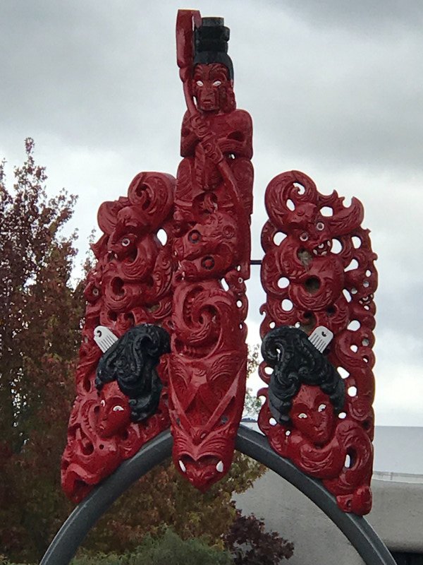 Maori Art Carvings