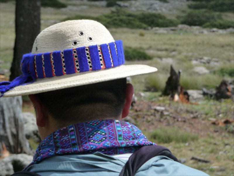 Close up of the Todos Santos hat and shirt collar