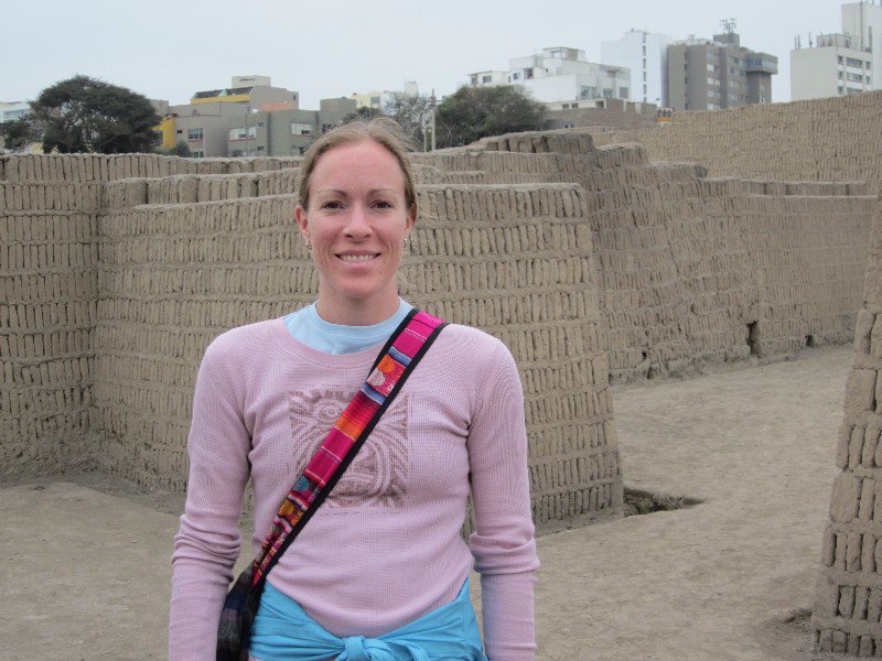 Incan ruins right in Lima
