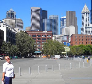 Eva, with Smith Tower on the right