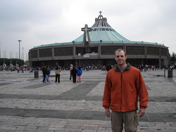 Dave in front of Nueva Basilica