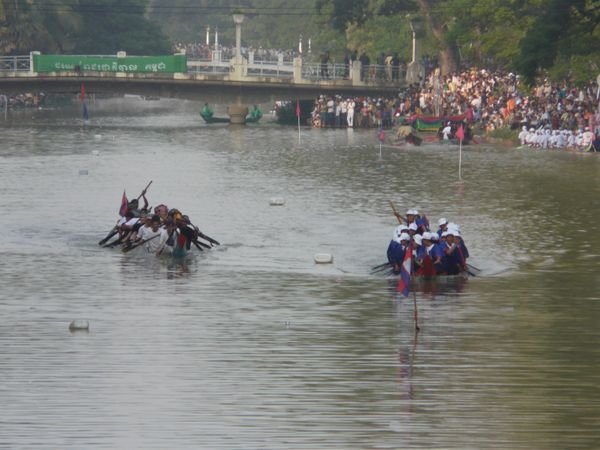 Boat race on the river