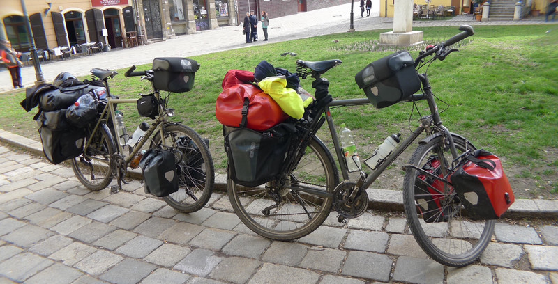 2 Germans, 2 Bikes, 17000 Kilometres, 10 Months