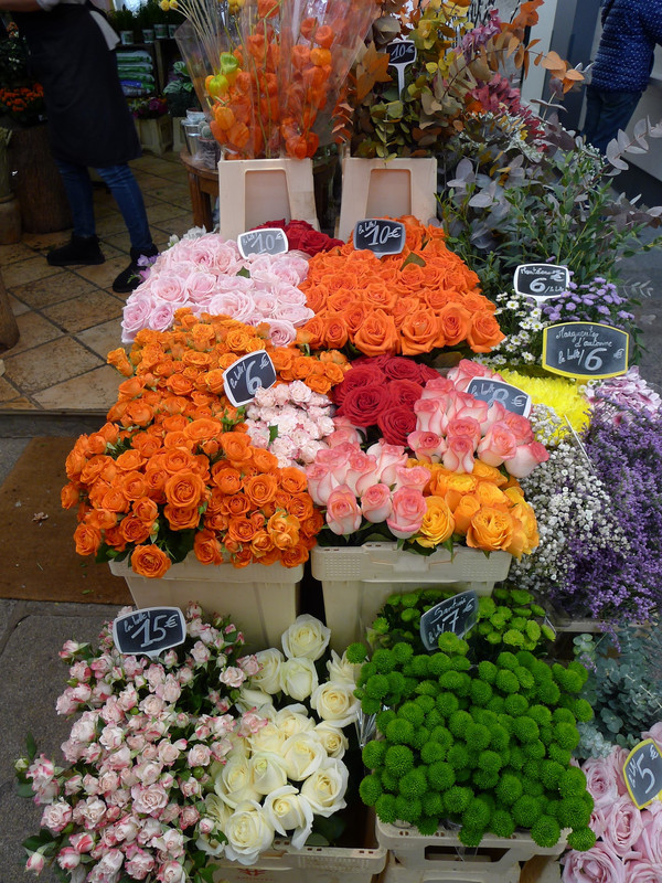 Bright Flowers At Marché d’Aligne, 