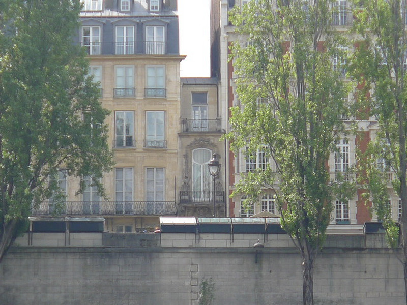 Smallest House In Paris