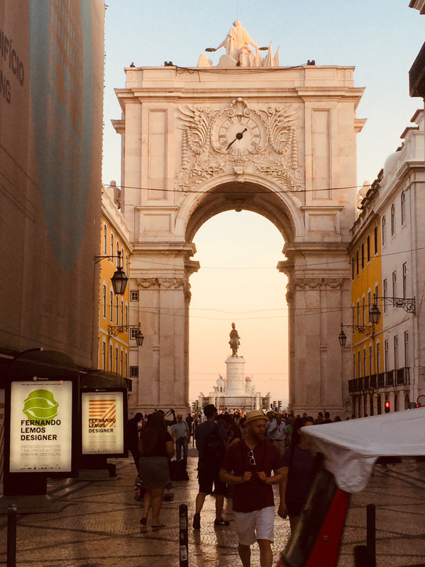 Lisbon’s Arc de Triomphe 
