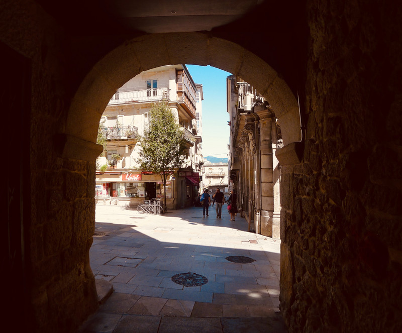 Entrance To The Old Town, Casio Viejo