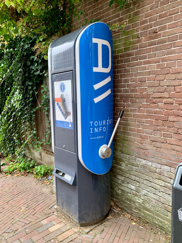 Tourist Information Machine, Delft.