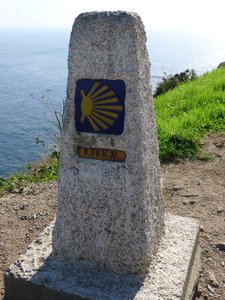 Last marker at Finisterre, zero kms to go!
