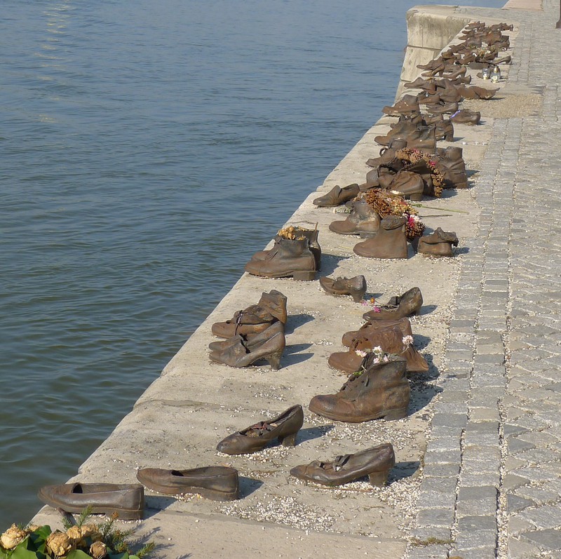 Sculpture on Danube banks. 