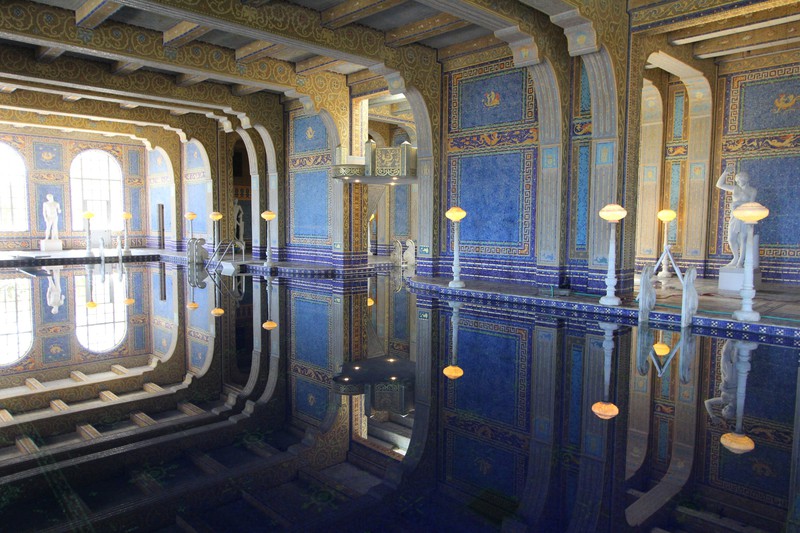 The indoor pool in Hearst Castle (The one lined with gold)