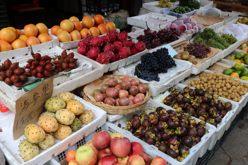 Fresh fruit in Dali market