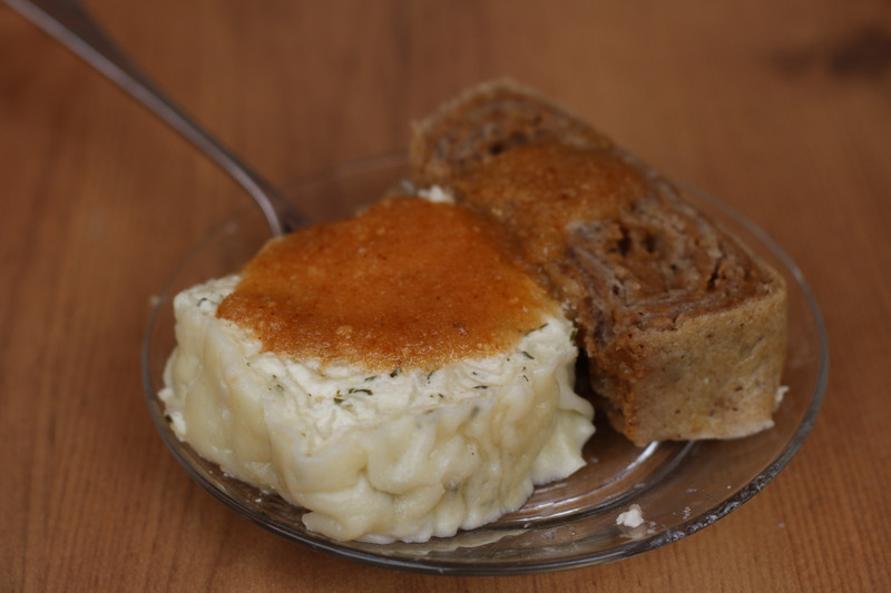 Traditional štruklji with tarragon and cottage cheese and buckwheat štruklji with walnuts