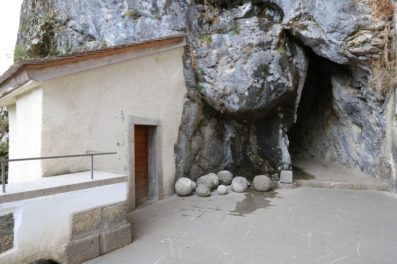 The lavatory, Predjama Castle