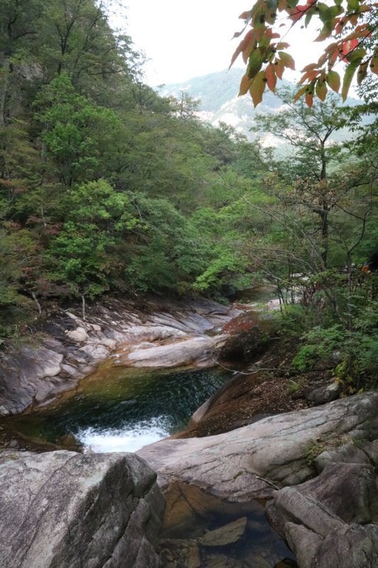 Bi-ryeong Falls trail, Seoraksan National Park