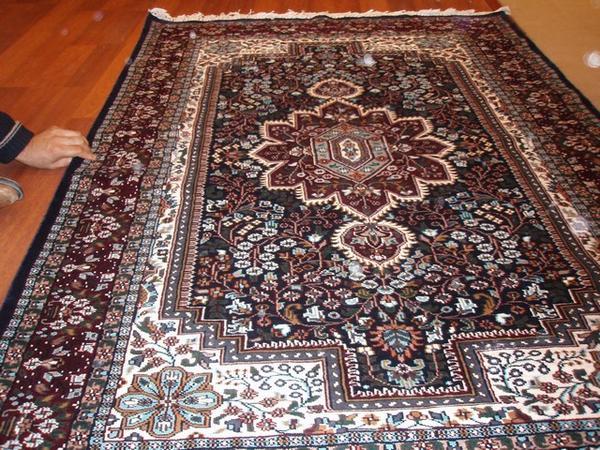 Kashmirr Carpet