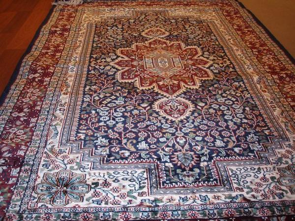 Kashmirr Carpet