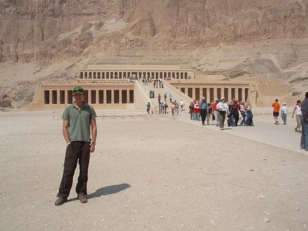 Temple Of Hatshepsur