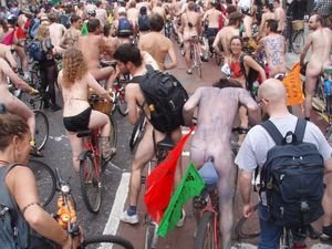 Nude bike ride