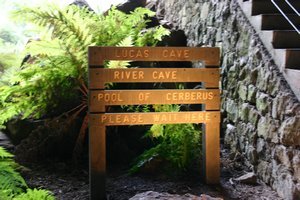 Jenonal Caves