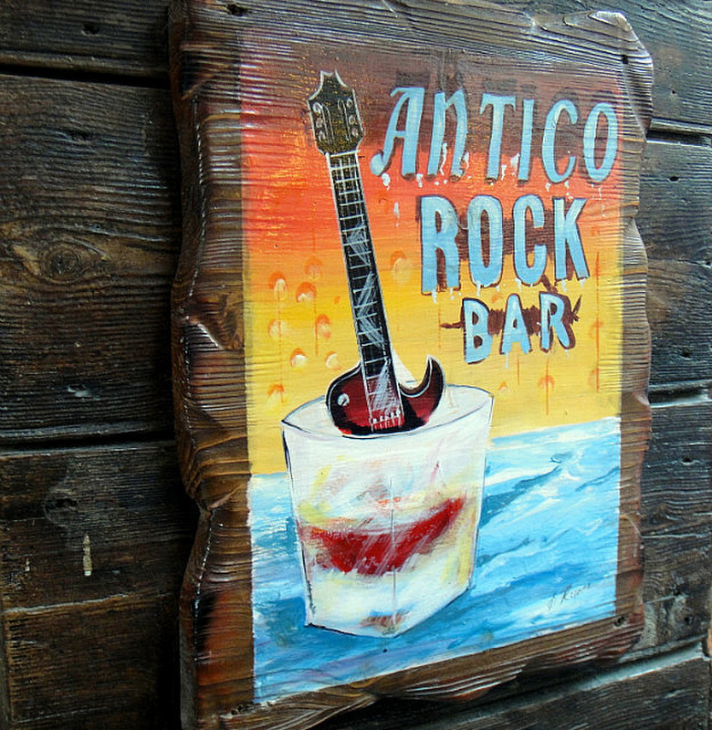 rock bar