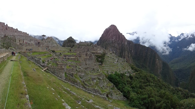 Clear views of the sacred city of Machu Picchu with the moutnain Huayna Picchu in the background